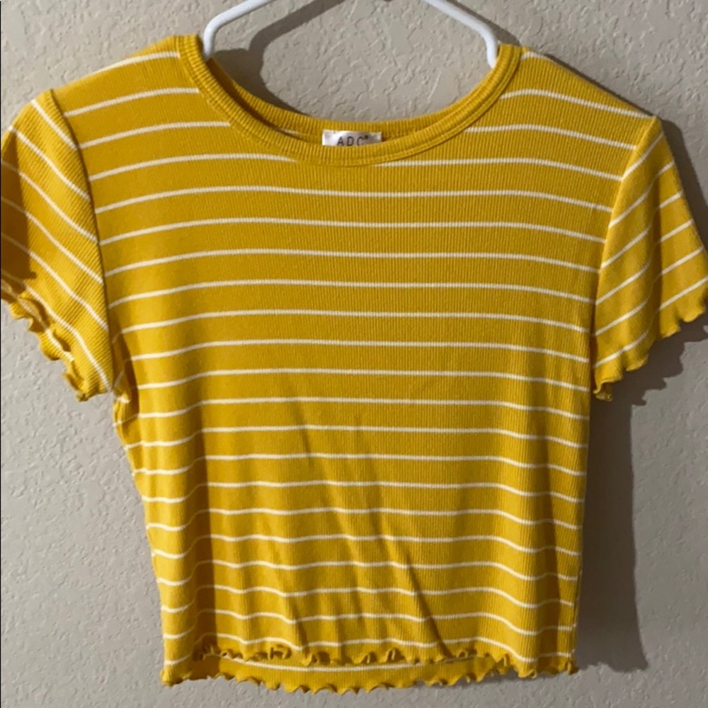 Cute Ruffled shirt